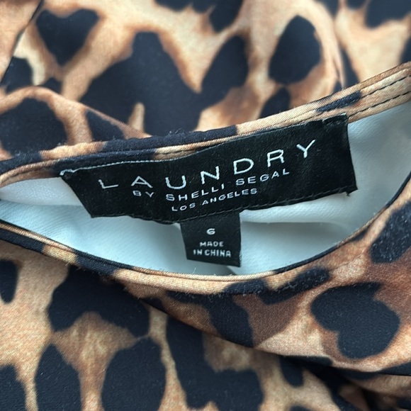 2/$50 LAUNDRY by Shelli Segal Leopard Print Flutter Sleeve Dress Size 6 - Picture 7 of 8